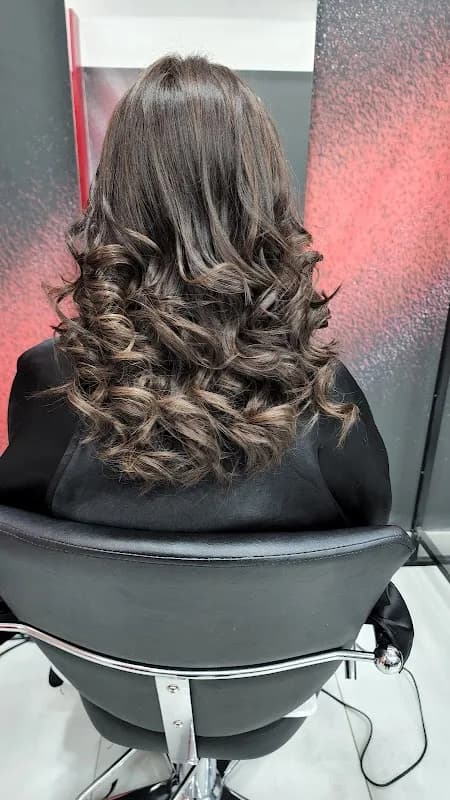 PRAVINA'S HAIR in Umhlanga Ridge