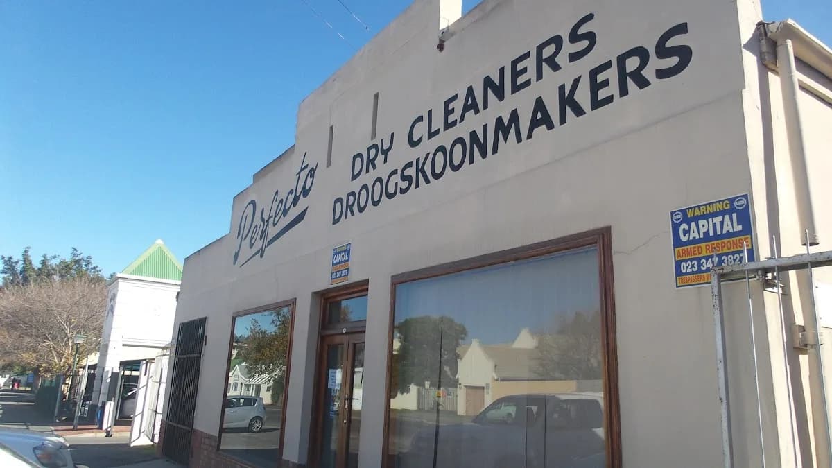 Perfecto Dry Cleaners in Boland Park