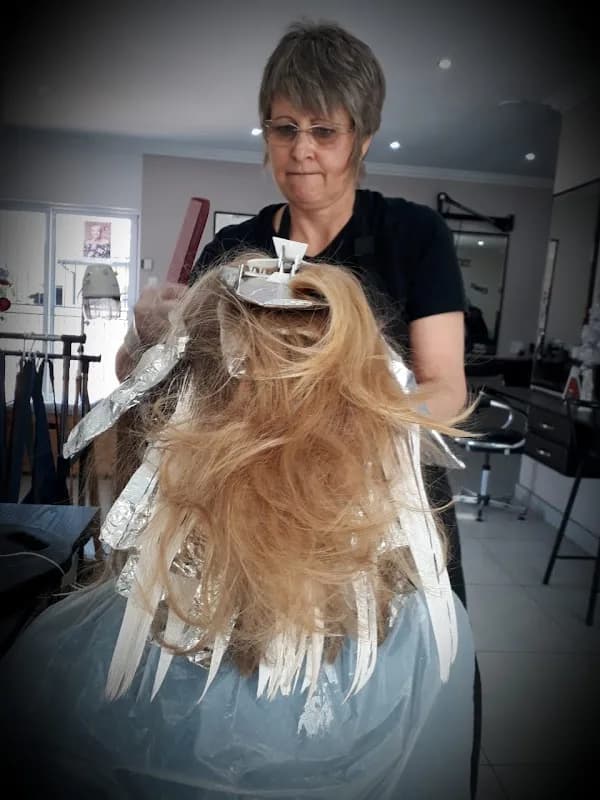Hair Queen Hair Stylists in Alberton