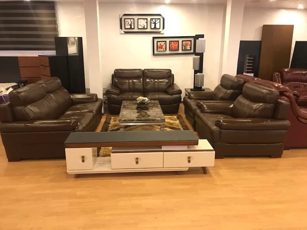Vava Furniture in Agidingbi