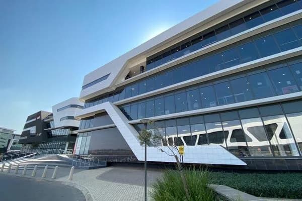 Yolanda Barnard Attorneys in Highveld