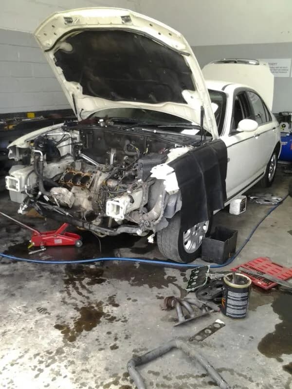 S MENSAH AUTO MECHANIC cc in Walmer