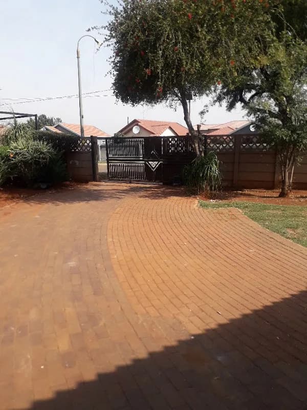 The Mole Clinic in Alberton