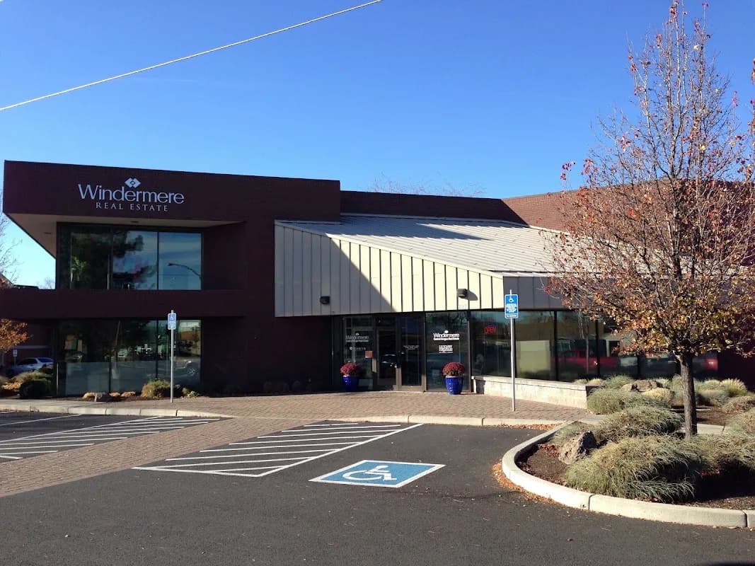 Windermere Realty Trust in Redmond OR