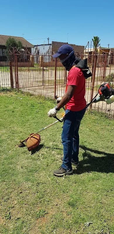 SILIBHONGO CLEANING SERVICE in Bhisho Government Qtr