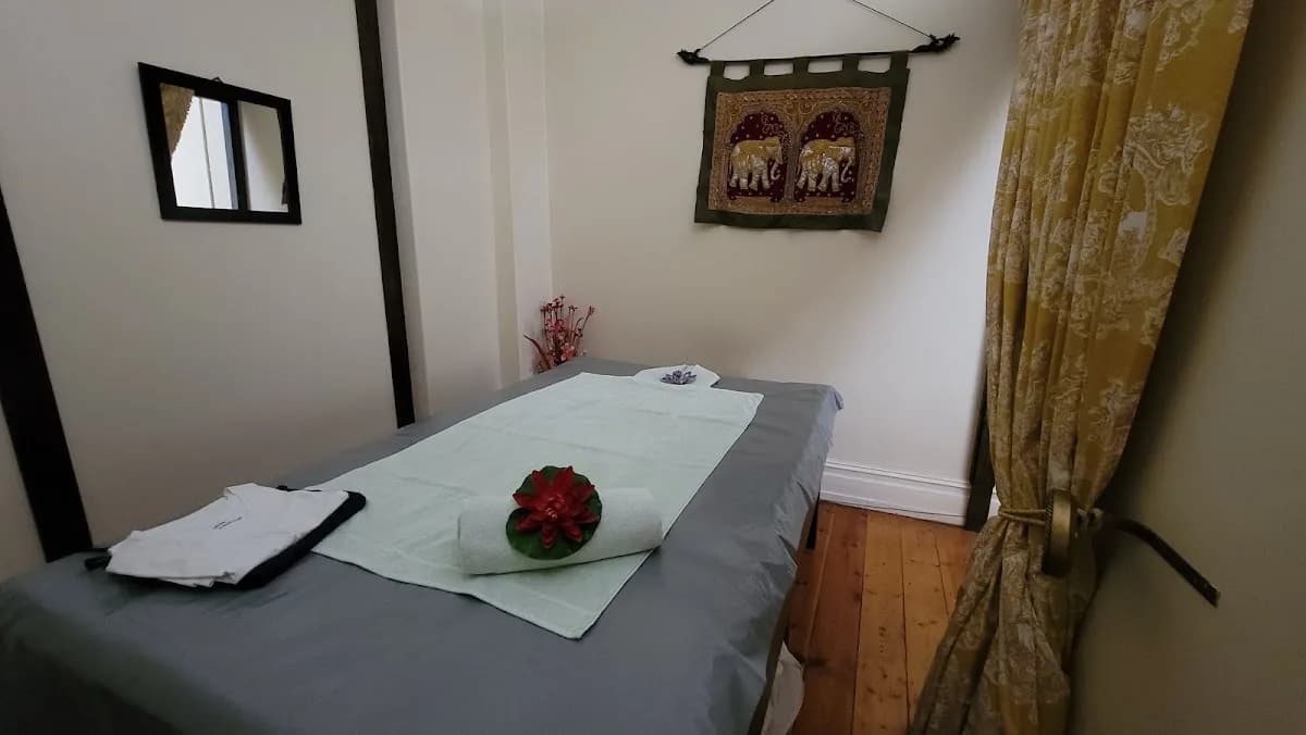 Leelawadee Thai spa in Gardens