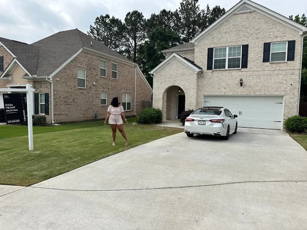 Ericka Mitchell Real Estate Group with Compass in Buckhead