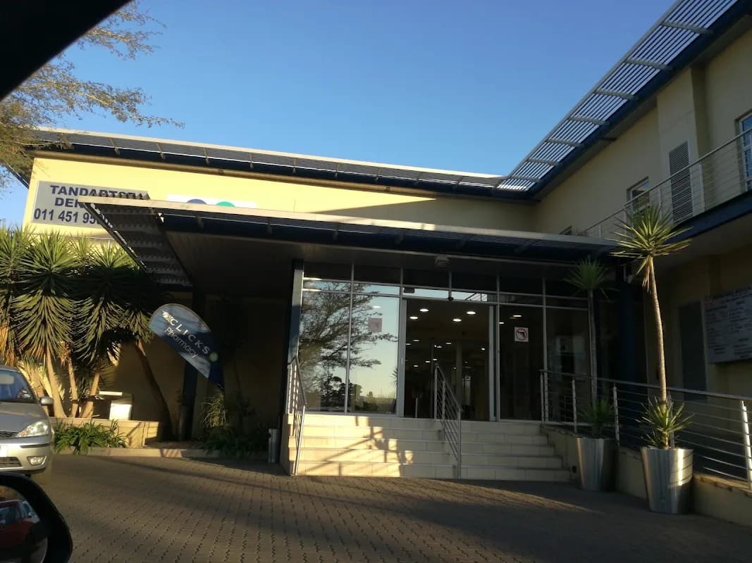 Netcare Medicross Edenvale in Edenvale