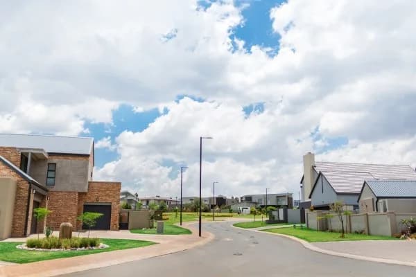 Midstream Ridge Estate in Midfield Estate