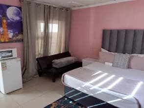 Skeeto's Bed and Breakfast in Soweto