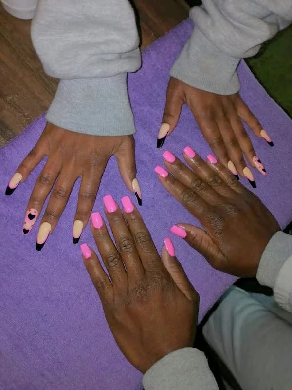 Self Beauty Nails in Norwood