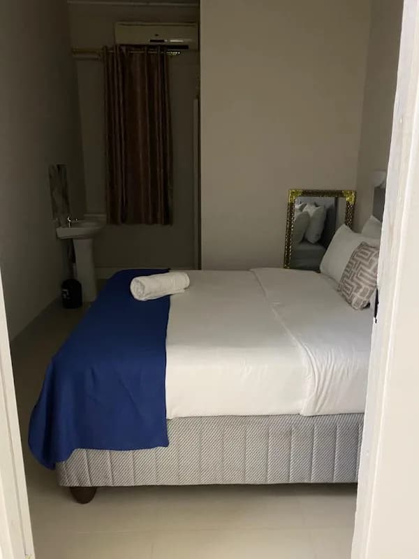JH GUEST HOUSE in Durban CBD