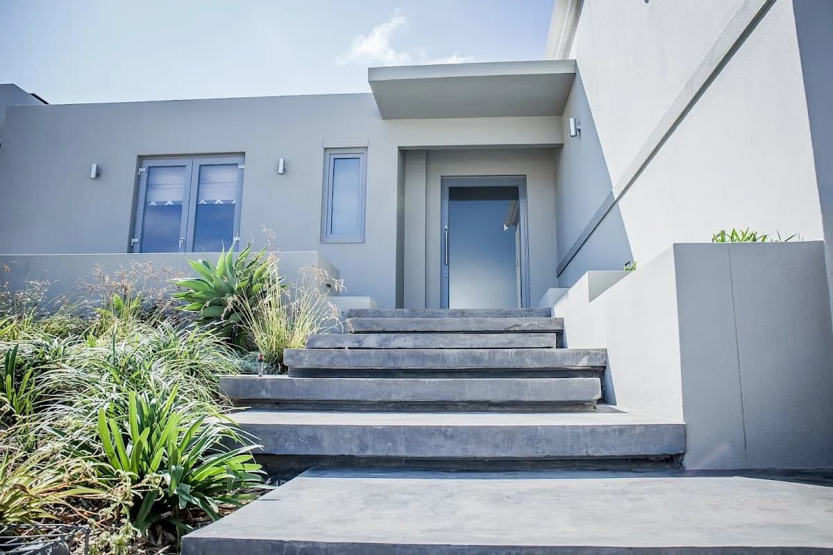 DH Architecture in Gordon's Bay
