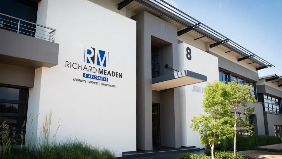 RICHARD MEADEN & ASSOCIATES in Bedfordview