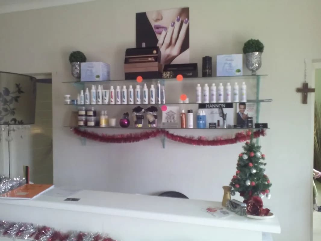 THE BEAUTY DEN in Uitenhage