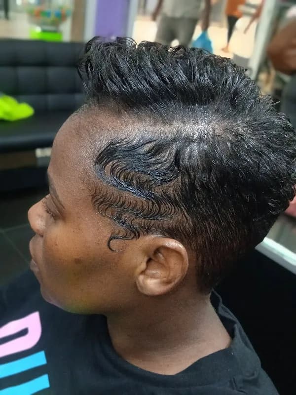 @Lerato's Hair & Beauty Salon in Orlando