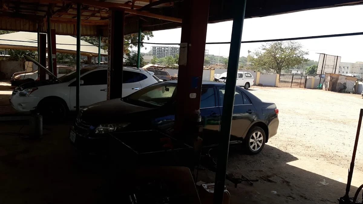 Danny Motors in Durumi