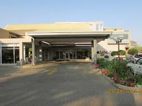 Life Peglerae Hospital in Tlhabane