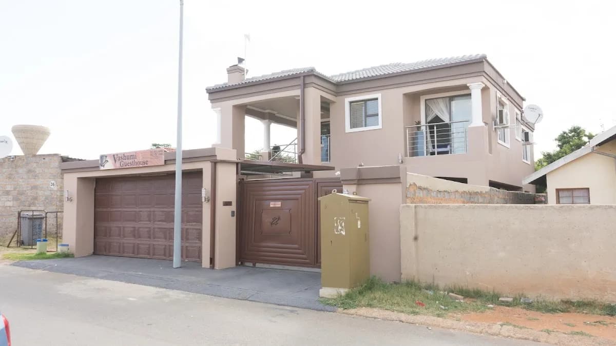 Vashumi Guest House in Edenvale