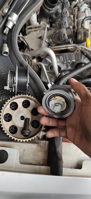 Ke Ngo Automotive Service in Arcadia