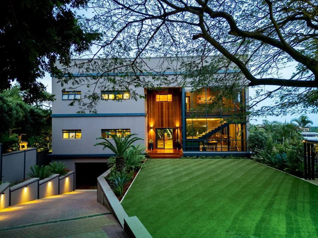 Carlysle Human Capital (Pty) Ltd in La Lucia