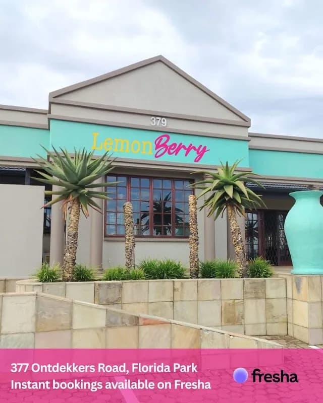 Lemon Berry Beauty Bar Florida Park in Florida