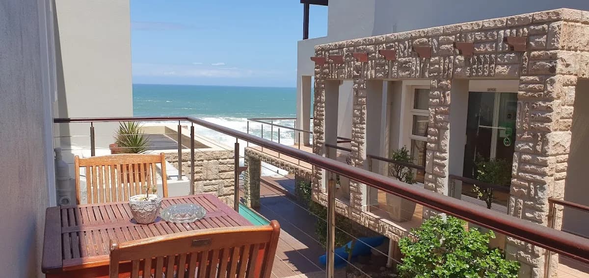 Brenton on the Rocks Guest House in Thesen Island