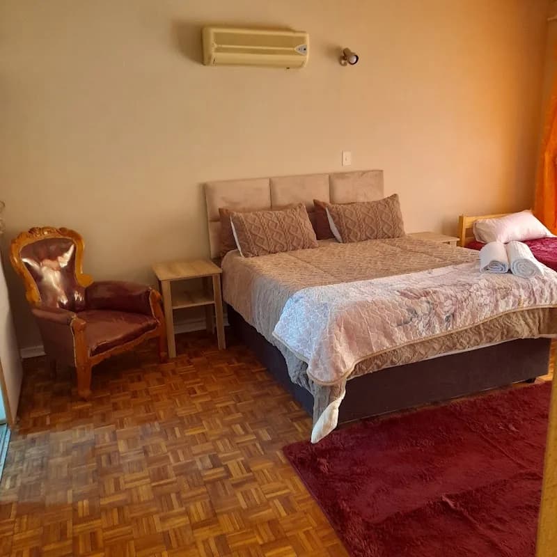 Platinum Guesthouse Klerksdorp in Flamwood