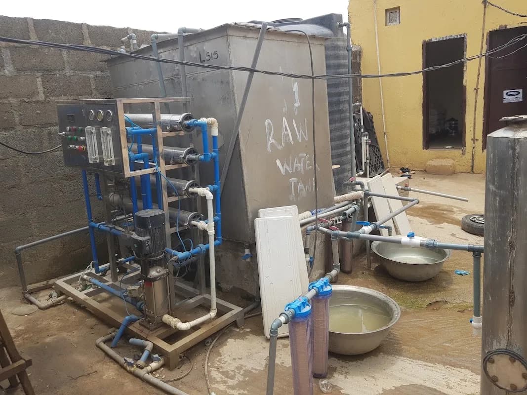 KWARI TABLE WATER in Karu