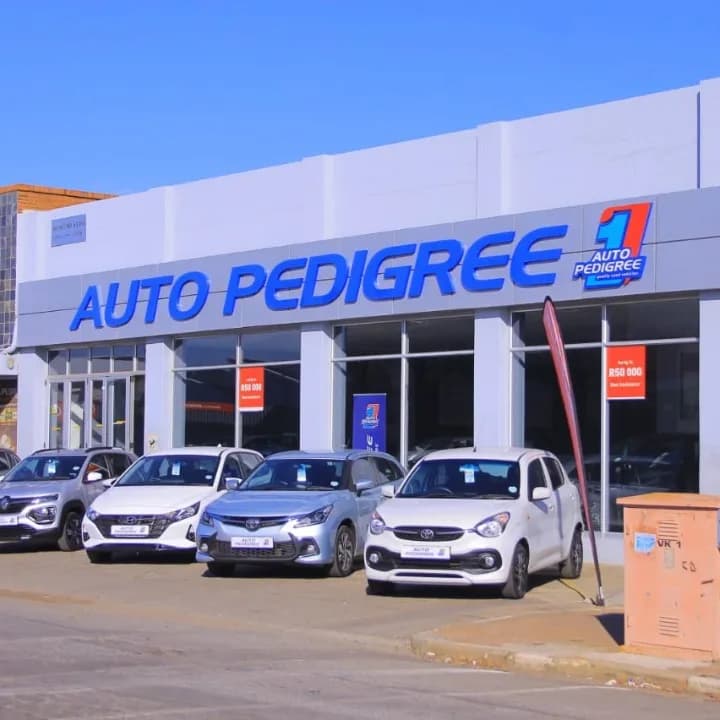 Auto Pedigree Potchefstroom in NWU Campus