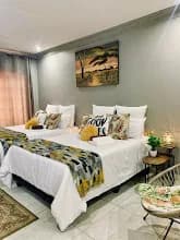 Lady D Exclusive Abode in Flora Park