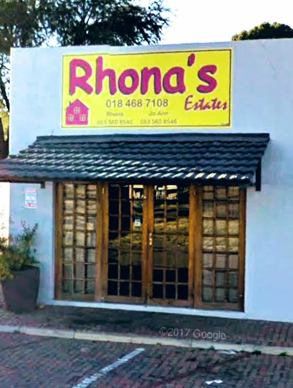 Rhona's Estates in Flamwood