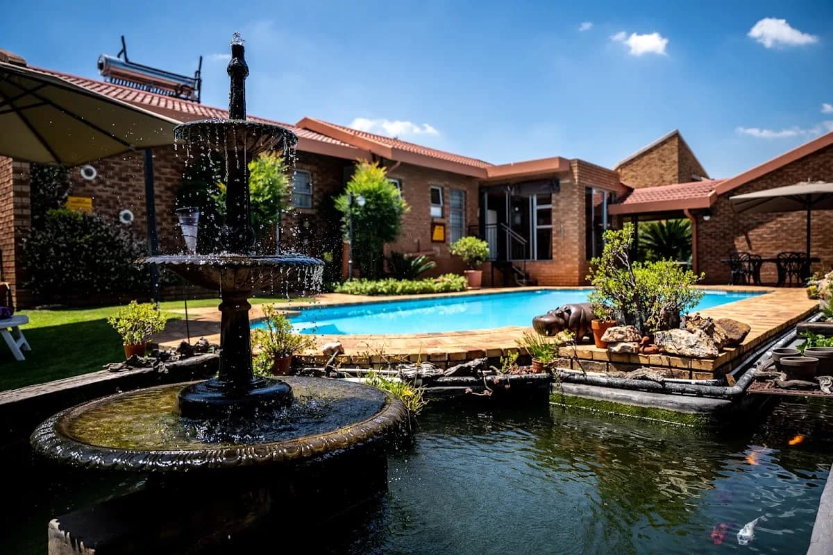Asante Guest House in Zamdela