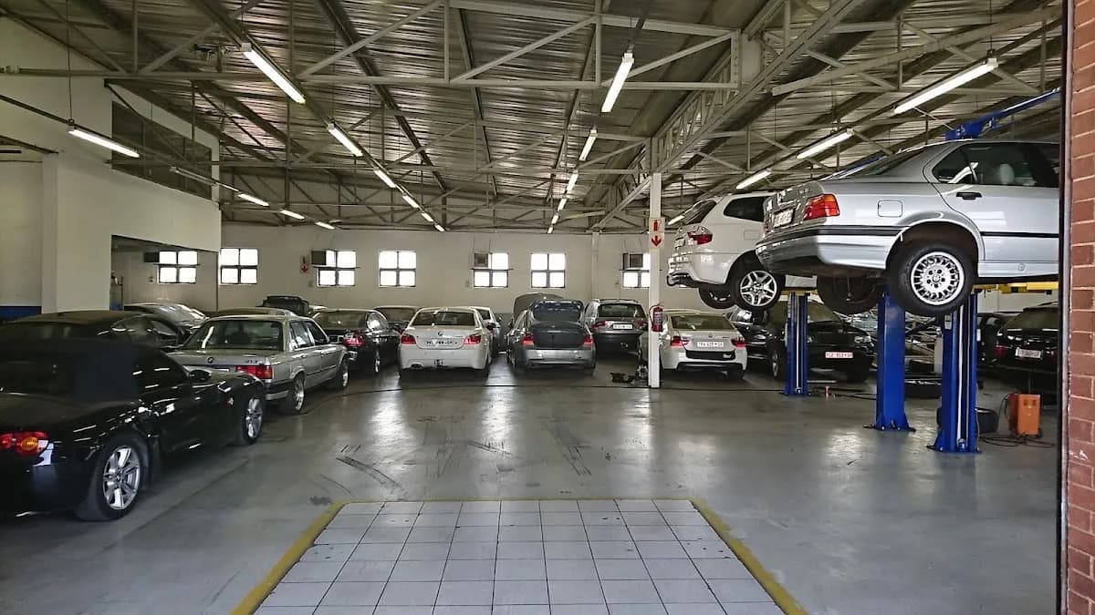 Ross Duncan Auto Services CC in Grand Central