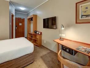 StayEasy Pretoria in Pretoria CBD