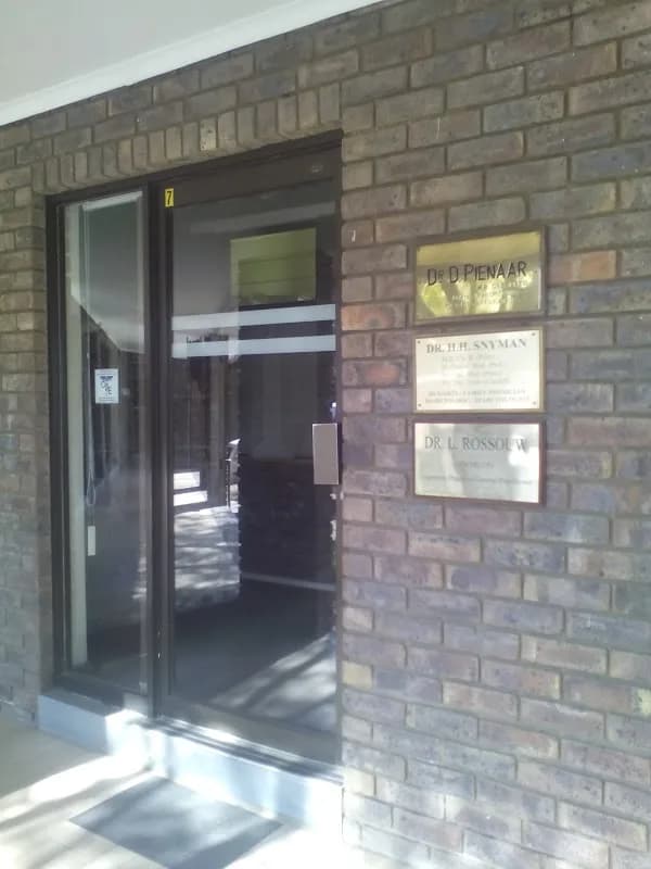 Dr. H.H. Snyman in Brits Central