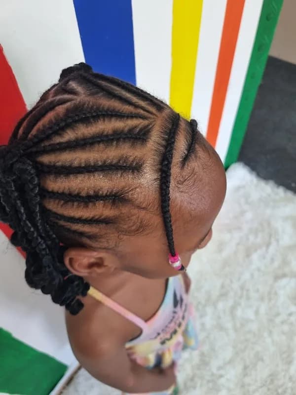 EXTeenS Kids Hair Salon in Uitenhage CBD
