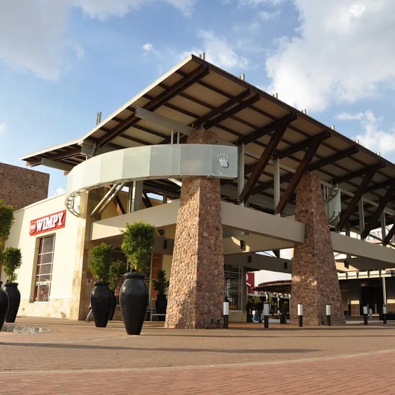 Walk In Doctor and Dentist Festival Mall in Kempton Park