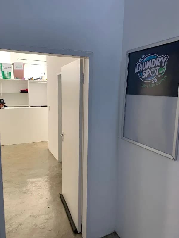 Laundry Spot Tailors & Dry Cleaners in Ruimsig
