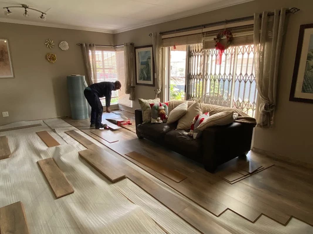 FAMONA INTERIORS in Zamdela
