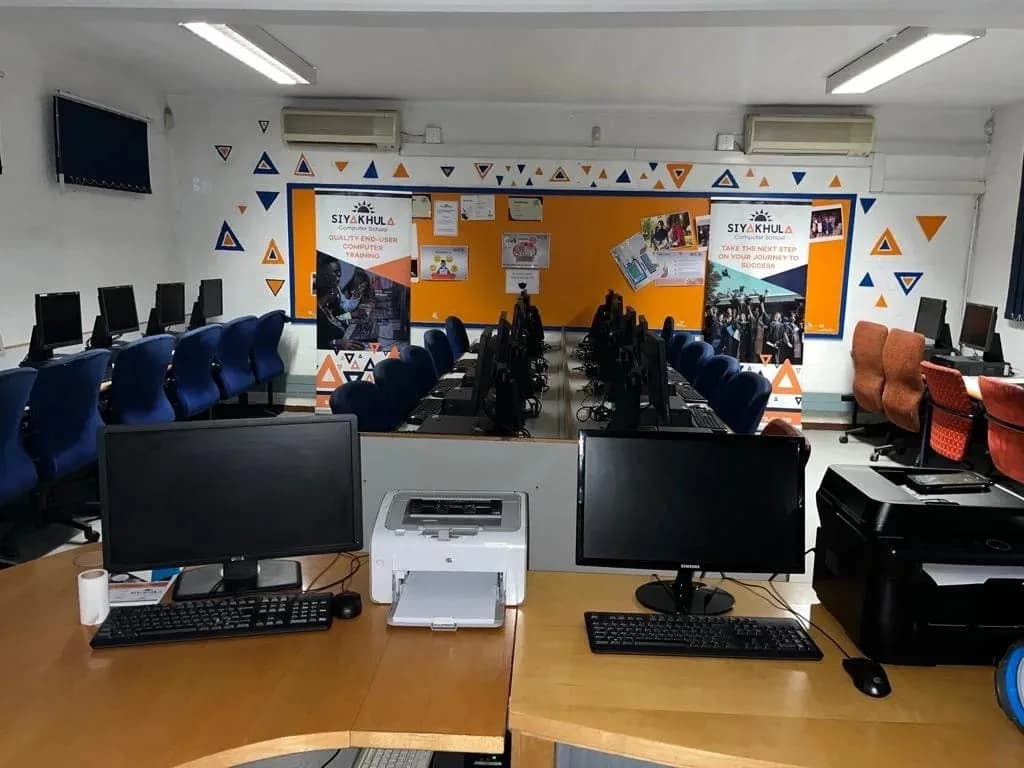 Siyakhula Computer School Soweto in Diepkloof