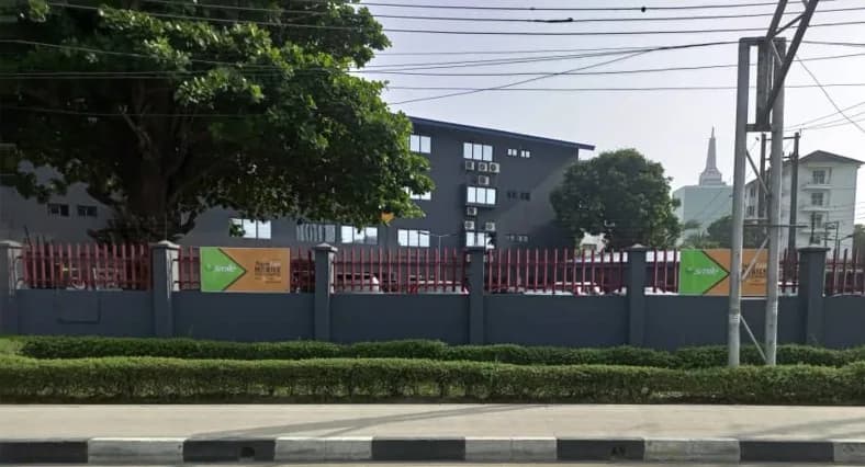 Smile Communications Limited in Falomo