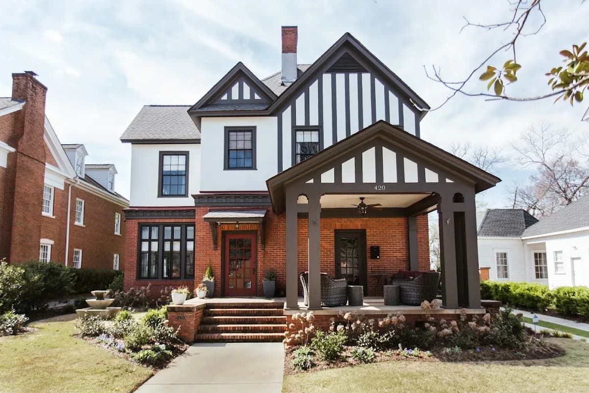 3tree Realty in Downtown / Five Points