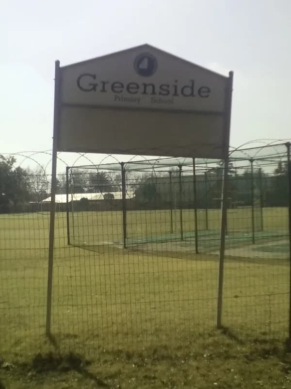 Greenside Primary in Greenside