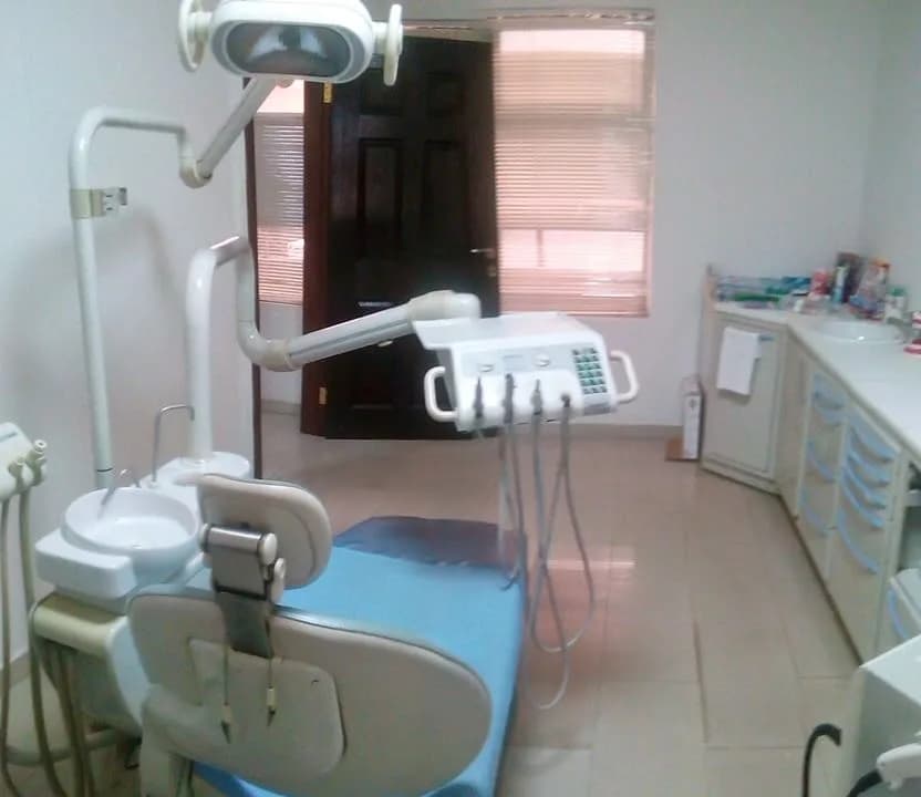 Brite Smiles Dental Studio in Bariga