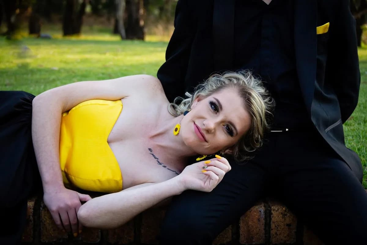 YMoments Studios - (Yobratica Moments) in Springs