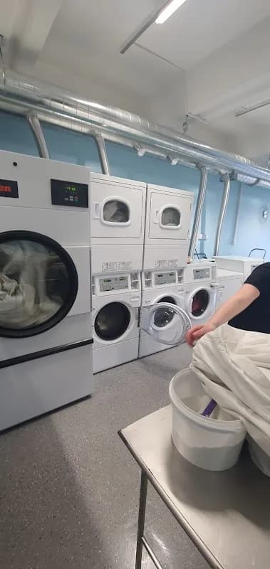 Dr Wash Laundry in Gardens