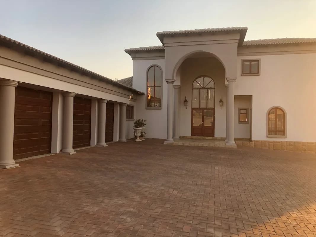 Golden crest country estate in Parkrand