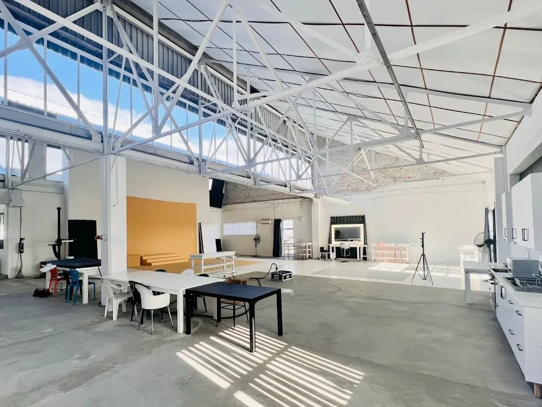 Photo Hire - Equipment & Studio Rental in City Bowl