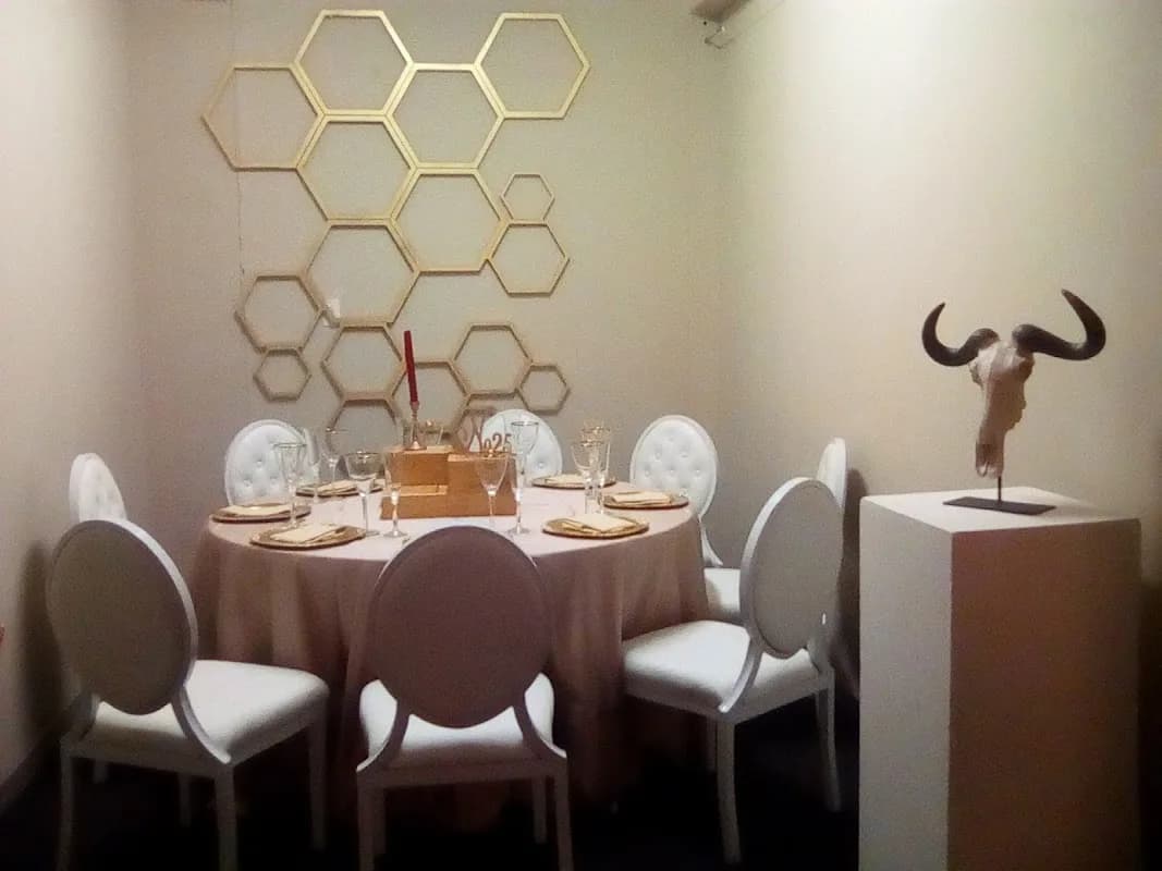 Grand Room Design in Mangaung